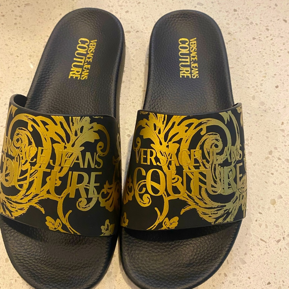 Versace slides